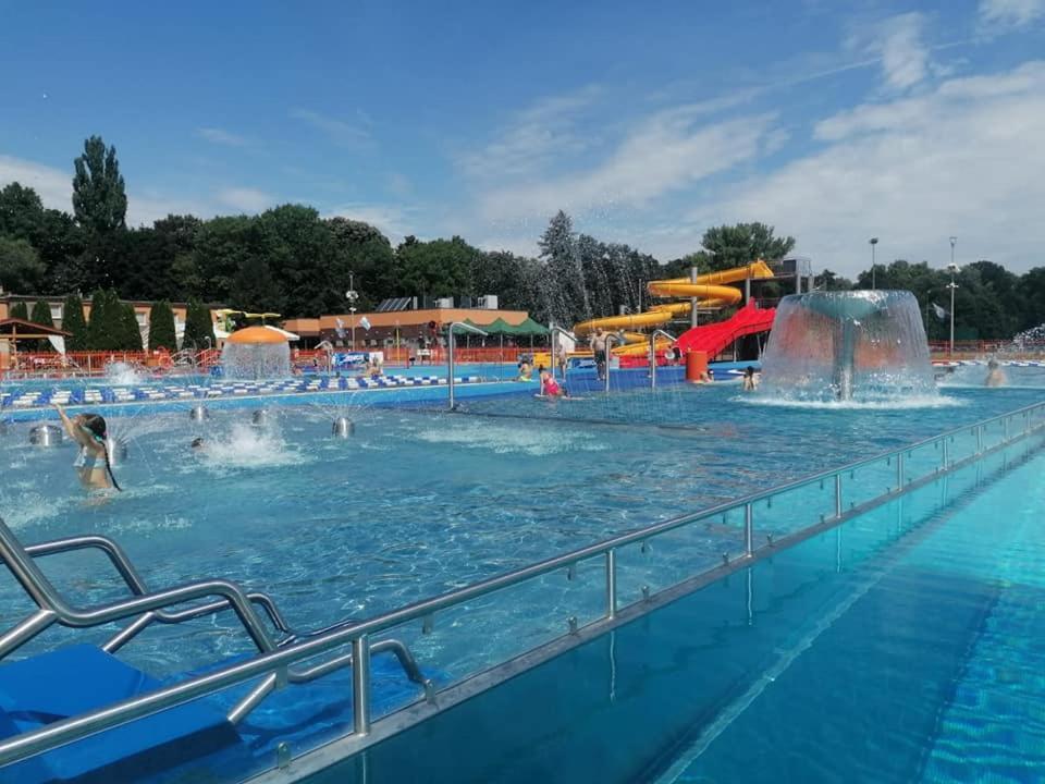 Motel Sportowy Osir Jawor Εξωτερικό φωτογραφία